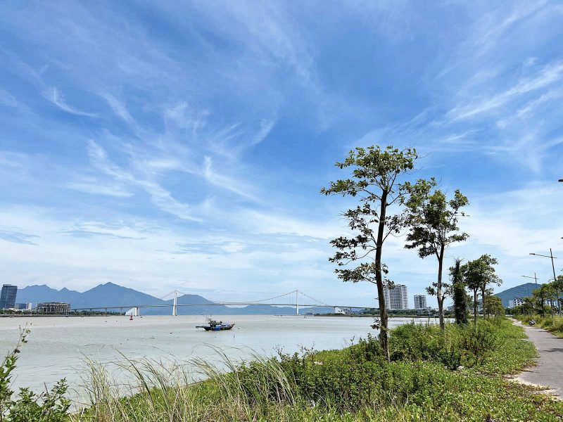 Ảnh thực tế dự án Sun Olalani Đà Nẵng từ góc view sông Hàn