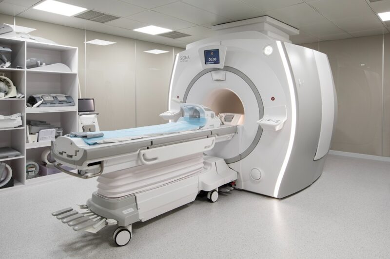 Hệ thống máy MRI 3.0 Tesla của GE Healthcare (Mỹ) lần đầu tiên có mặt tại Việt Nam